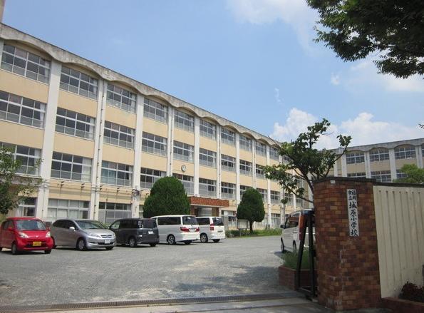 Primary school. Kibaru until elementary school 644m