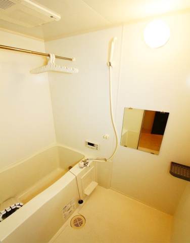 Bath. Bathing is also spacious! With bathroom dryer