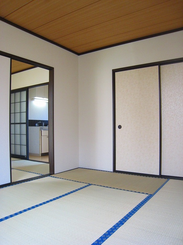 Living and room. The back of the Japanese-style room