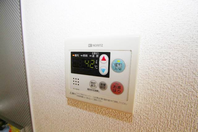 Other Equipment. Temperature adjustment of the hot water supply is also easy! ! (Reference photograph)