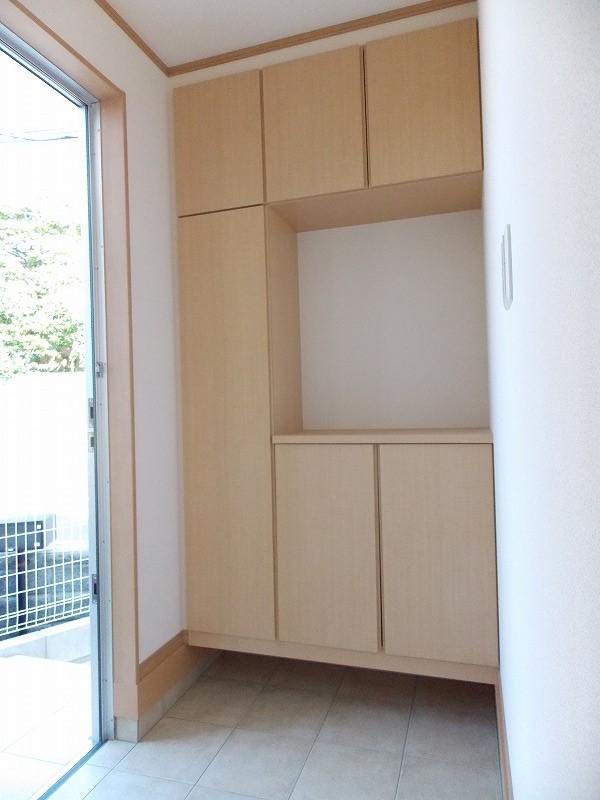 Entrance. Storage capacity is rich shoes cloak (^_^) from sandals to boots /  You Katazuki entrance around the neat (* ^ _ ^ *)