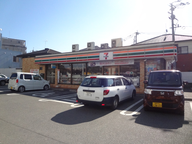Convenience store. Seven-Eleven Fukuoka Meinohama Inter store up (convenience store) 493m