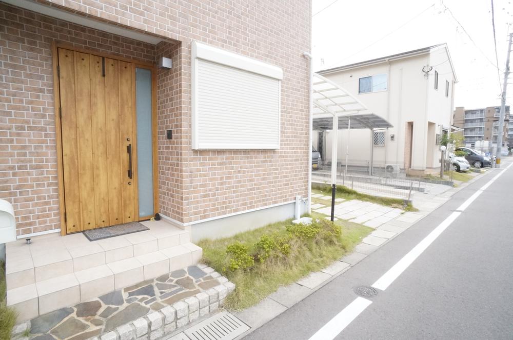 Other local.  ☆ Entrance ・ Parent-child door ☆ 