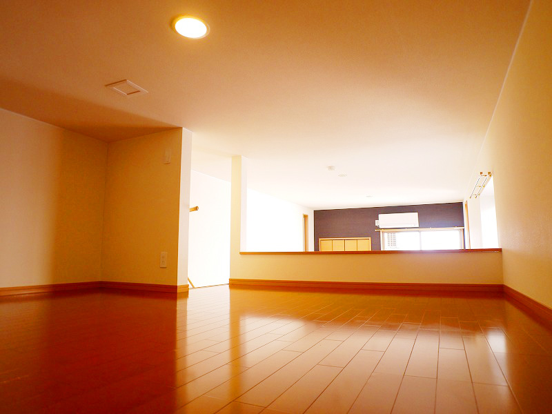 Other room space. Please look at once! It is a property that get surely love