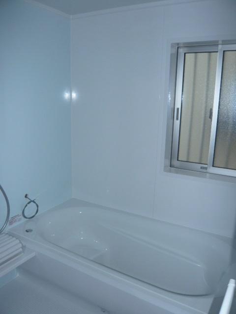 Same specifications photo (bathroom). Same specifications