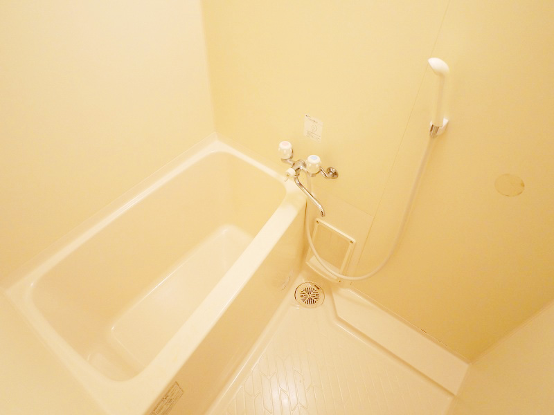 Bath. Of course bow ・ Toilet is separate