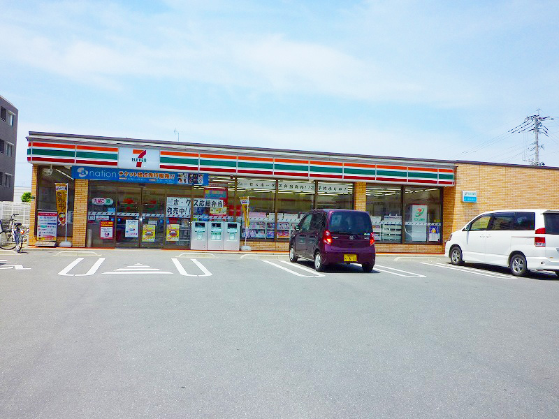 Convenience store. Seven-Eleven Fukuoka Susenji 1-chome to (convenience store) 180m