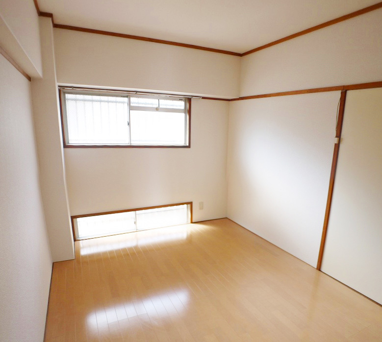 Other room space. Western-style is also widely clean ~ ! !