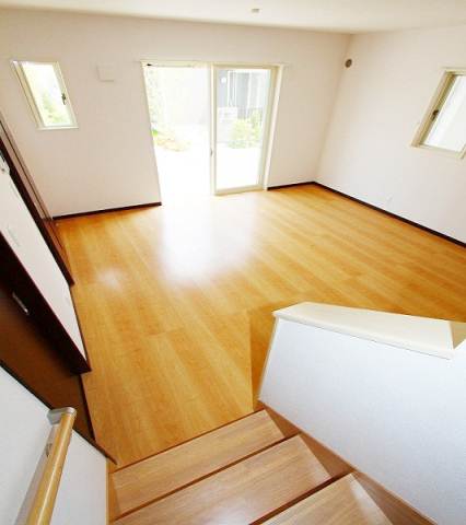 Living and room. The room is also spacious with LDK