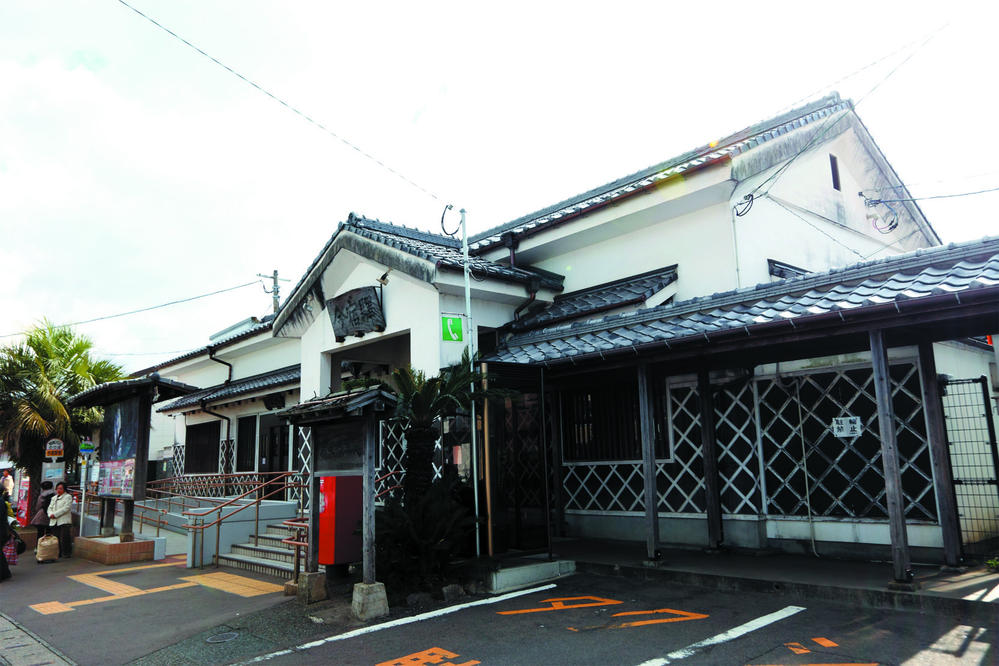 station. JR Chikuhi line "Imajuku" 1000m walk about 13 minutes to the station