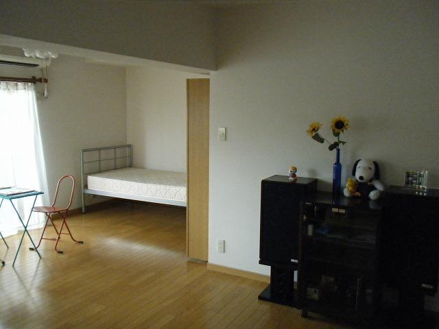 Non-living room. Western-style room B