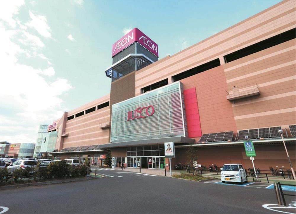 Shopping centre. About 7 minutes 536m walk to Ito ion Mall Fukuoka