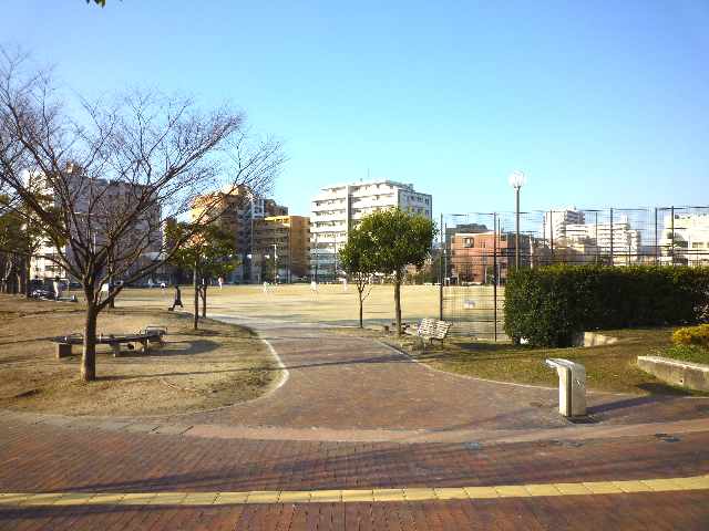 park. Meinohama 755m to Central Park (park)
