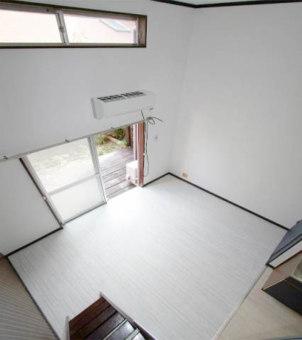 Other room space. High open ceiling