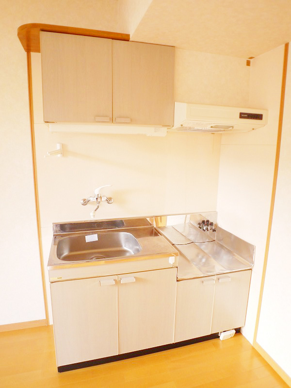 Kitchen. It self-catering is also perfect a two-burner gas stove can be installed