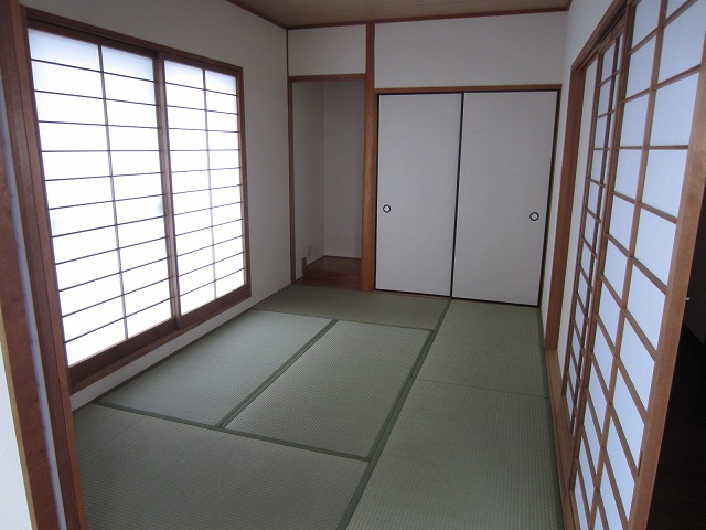 Other room space. Japanese style room