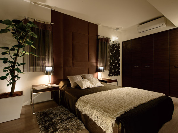 Interior.  [Master bedroom] The bliss of free time, We created the master bedroom that you can design your own flow. To ensure the room shine rich storage and commitment interior, Produce a chic atmosphere that can be absorbed, such as music and reading.