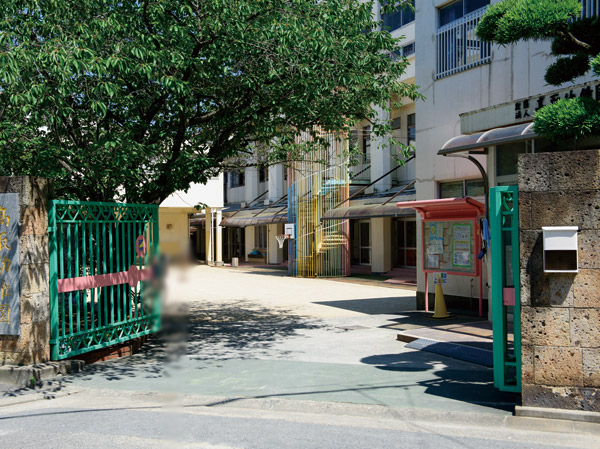 Surrounding environment. Takatori kindergarten (about 220m / A 3-minute walk)