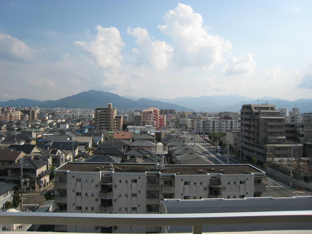 View photos from the dwelling unit. View from the site (August 2013) Shooting