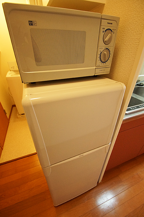 Other Equipment. refrigerator ・ Microwave oven (with consumer electronics)