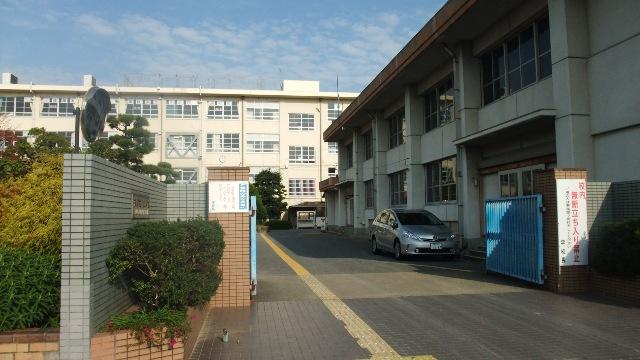 Primary school. 560m to Fukuoka Tachihara Elementary School