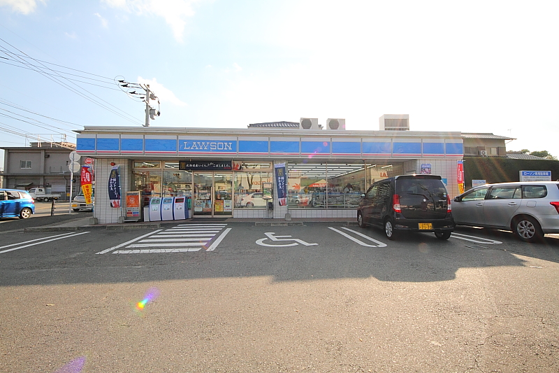 Convenience store. Lawson Kotabe 2-chome (convenience store) to 200m