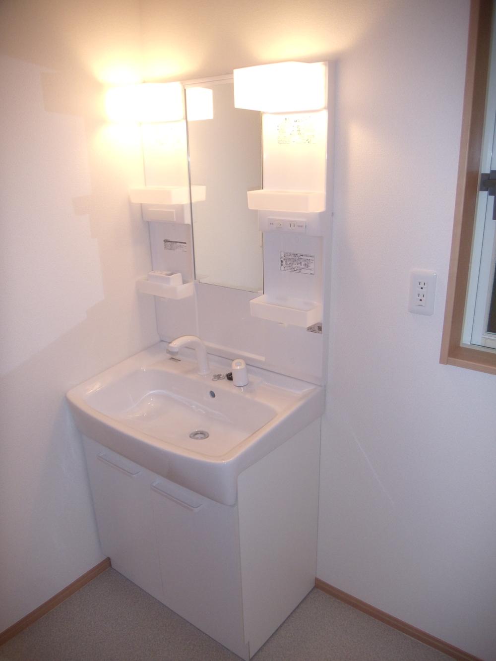 Same specifications photos (Other introspection). bathroom