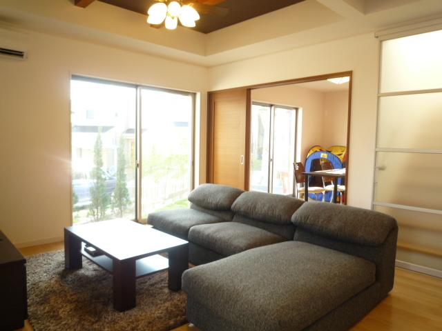 Same specifications photos (living). ◆ Example of construction ◆