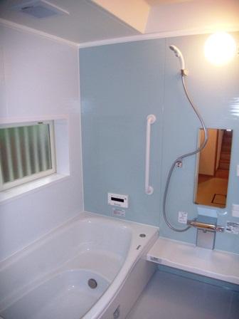 Same specifications photo (bathroom)