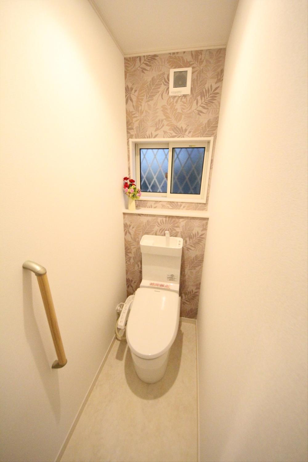 Toilet. Building 3 (November 2013) Shooting