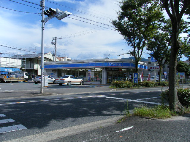 Convenience store. Lawson Iikura 6-chome up (convenience store) 453m