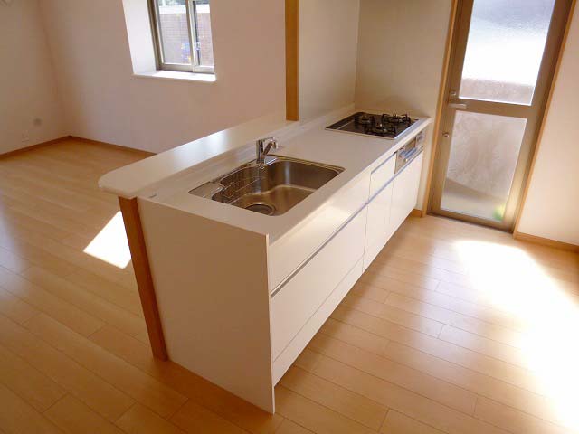 Kitchen.  ☆ Counter K + 3-neck with stove ☆ 