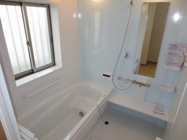 Same specifications photo (bathroom). 1 tsubo bus! There bathroom window! (Same specifications photo)