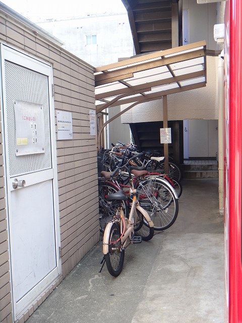 Other common areas. Bicycle parking space also ensure ☆