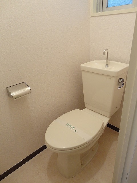 Toilet. Toilet spacious space ☆