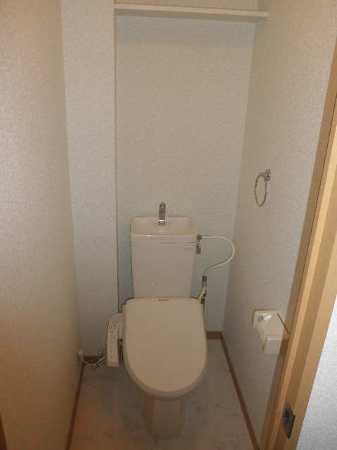 Toilet. Washlet is with.