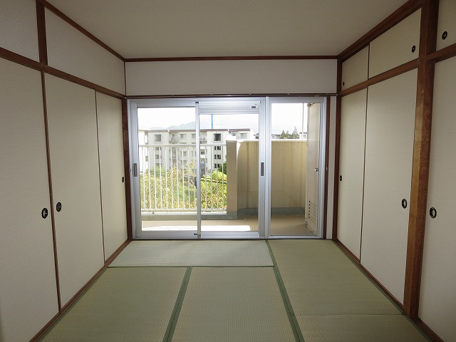 Other room space. Japanese style room