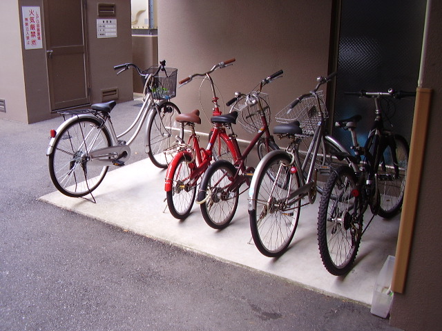 Other common areas. Bicycle parking space also ensure ☆ 