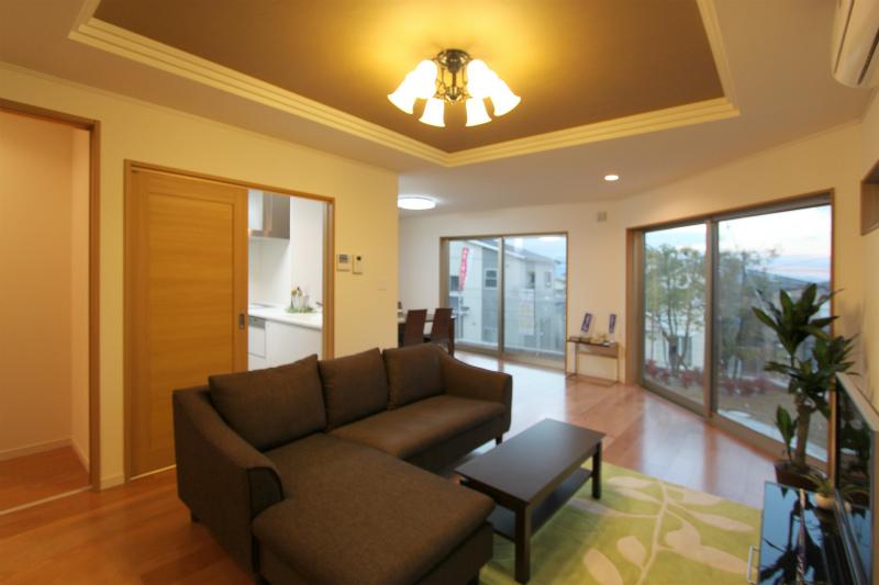 Same specifications photos (living). LDK is 21.8 Pledge.