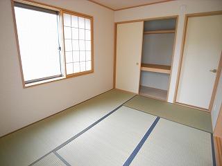 Non-living room.  [Same specifications] Please do calmed down in the Japanese-style room (^ - ^).