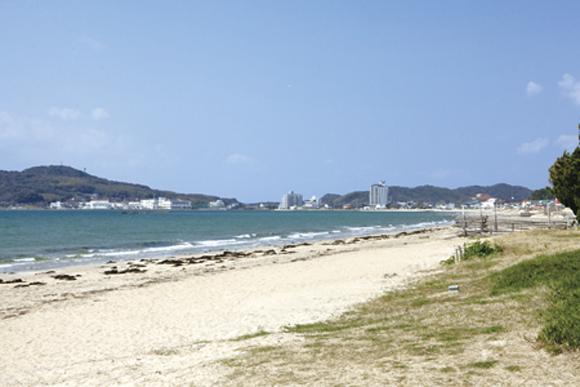 Other Environmental Photo. You can also enjoy marine leisure in Tsuyazaki coast (about 400M)
