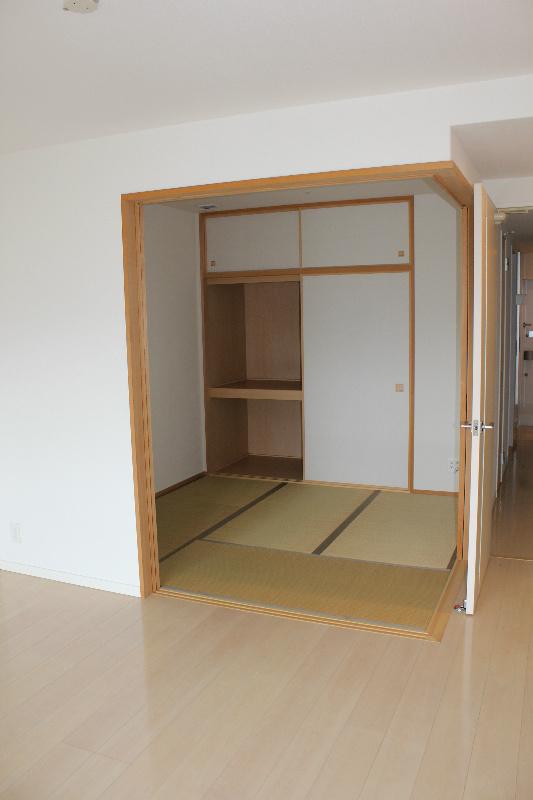 Other. Storage enhancement of Japanese-style room