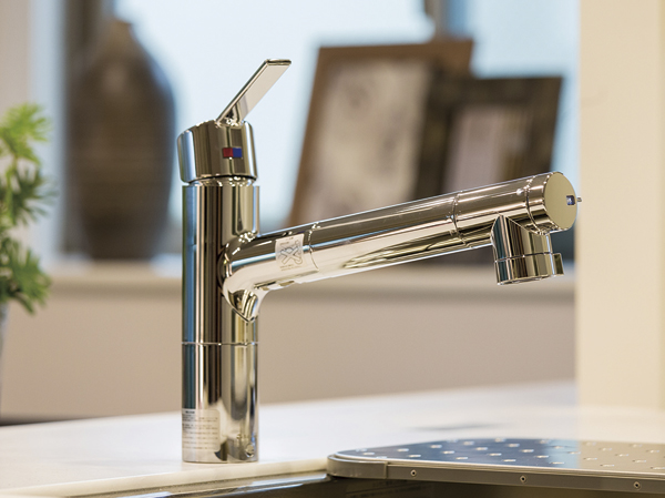 Kitchen.  [Water purifier integrated shower faucet] Water purifier integrated faucet with a built-in water purification cartridge to the head portion. Not take place, Exchange of cartridges you can easier.  ※ Cartridge replacement will be paid.