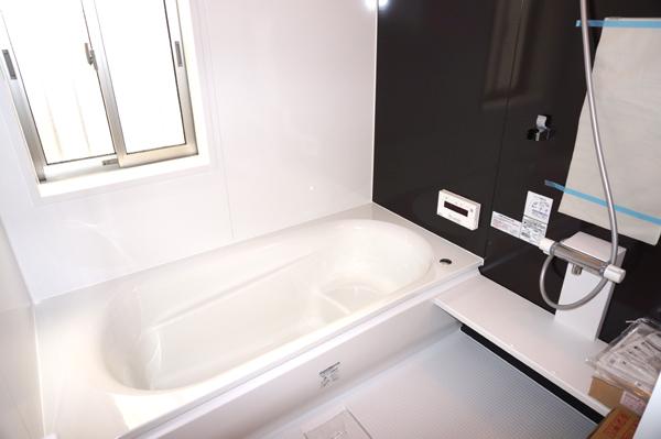 Same specifications photo (bathroom). (1 Building) same specification