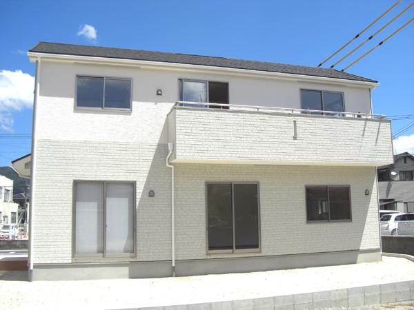 Local appearance photo. Building 3: same specification image photo ※ Other 1.2.4.5 Building each exterior design changes.