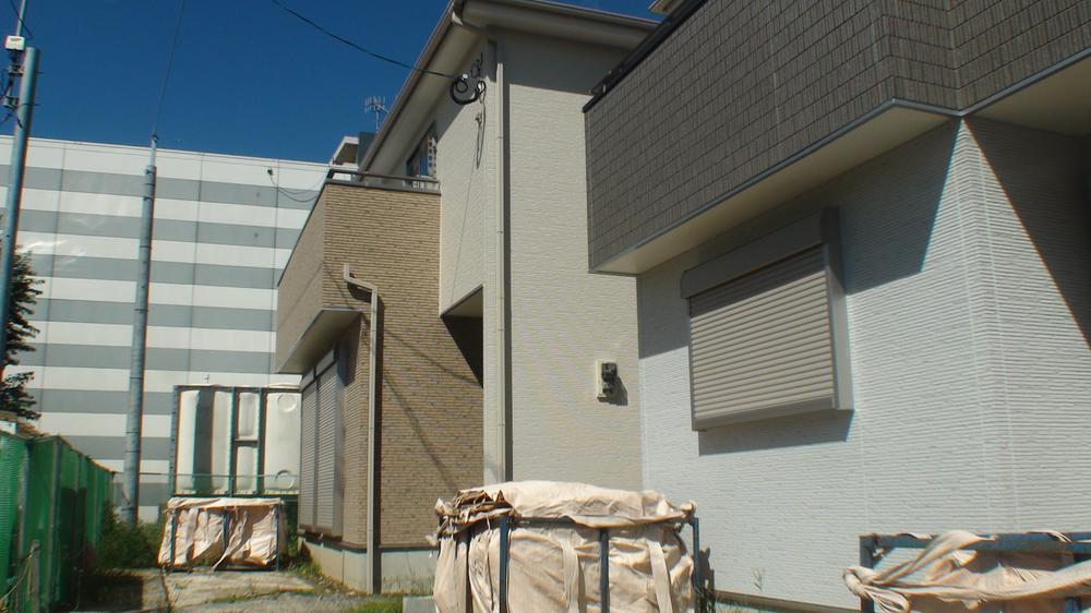 Local appearance photo. Open outside 構工 advance, Building completed already possible preview Local (August 2013) Shooting