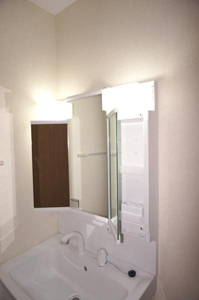 Same specifications photos (Other introspection). (Building 2) same specification