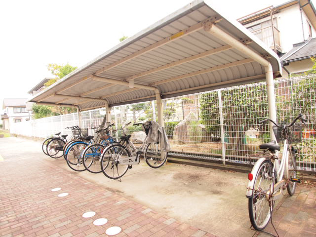 Other common areas. There is also bicycle parking space. 