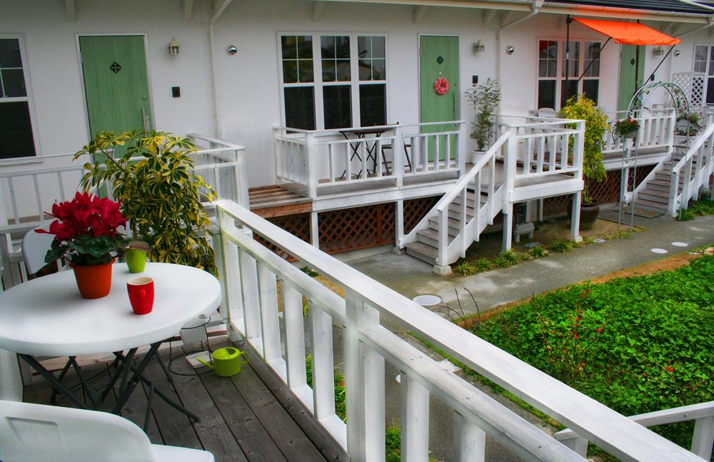 Balcony. All houses the courtyard is visible from the standard of living porch (about 6 sq m).  ※ By the outdoor living and living porch, You can enjoy the outdoor life.