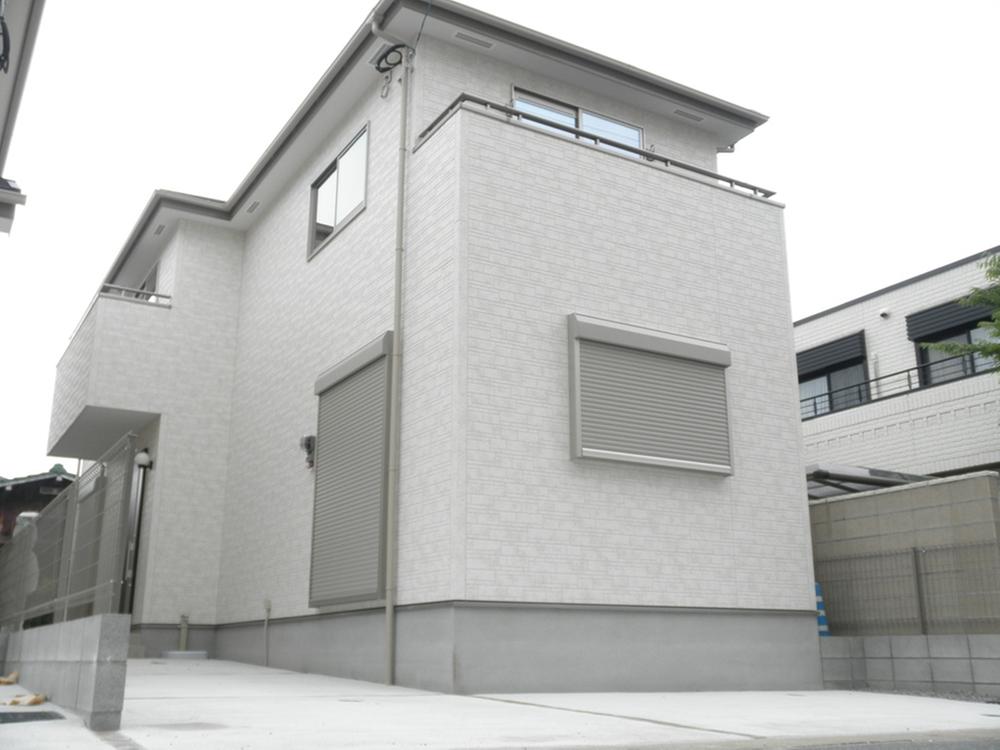 Same specifications photos (appearance).  ◆ Example of construction ◆